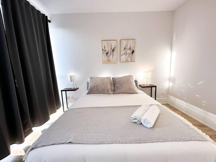 Elegant Suites - City Views, Lake View, Free Parking Торонто Экстерьер фото